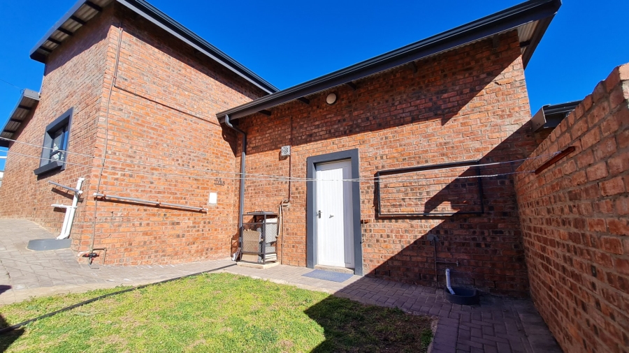 3 Bedroom Property for Sale in Dana Bay Western Cape